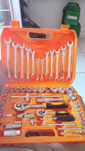 Kit de chaves soquetes 61 peças