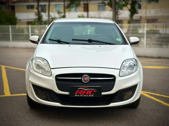 Fiat Bravo Essence 1.8 Flex 16V 5P 2016