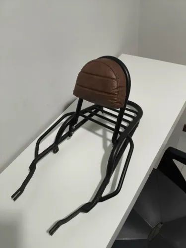 Bagageiro + encosto (Sissy bar) para Triumph Scrambler 1200