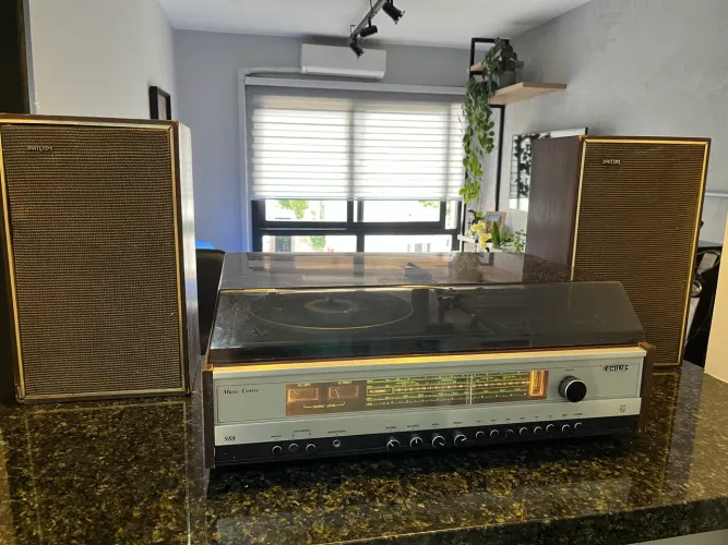 Aparelho de som vintage Philips MC 988