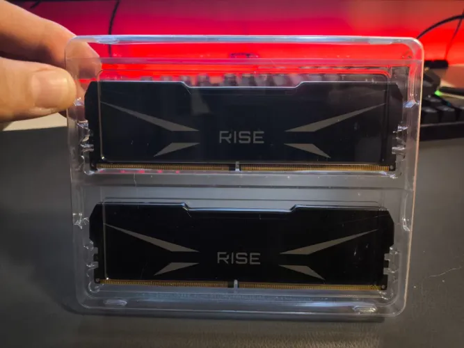 (NOVO) Memoria RAM Rise Mode, Zeus Series 2x16gb(32gb) ddr5 5600Mz
