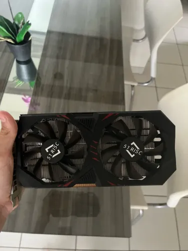 RX 6600M Usada