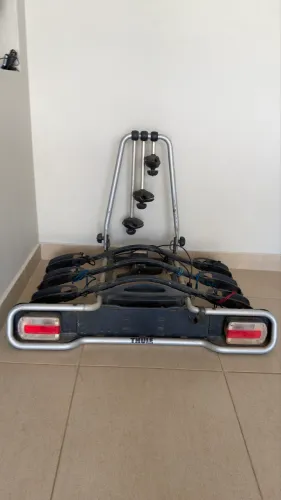 Suporte Thule EuroRide 943 para 3 Bicicletas - Engate