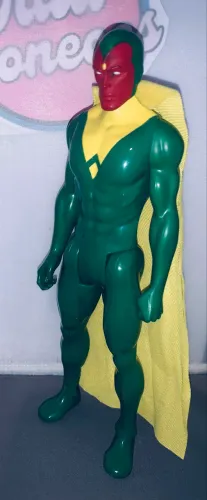 Boneco visão usado/ semi novo 30 cm hasbro
