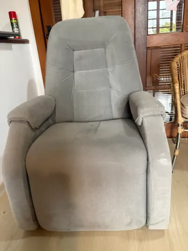 Poltrona reclinável