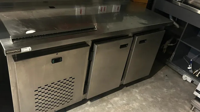 Bancada refrigerada inox 2 portas 
