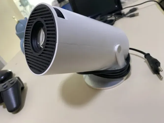 Mini Projetor HY300 Smart Android - Wi-Fi/Bluetooth - Portátil