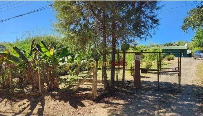Chácara à venda, 2000 m² por R$ 640.000,00 - Barreiro - Taubaté/SP