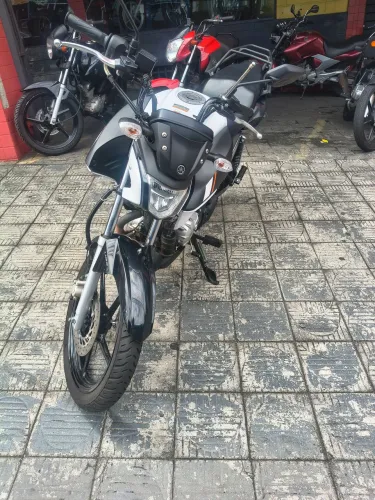 Yamaha Factor 150 2026/2026 - Branca