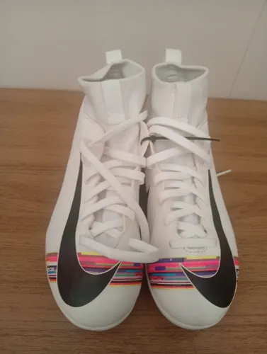 Chuteira Nike