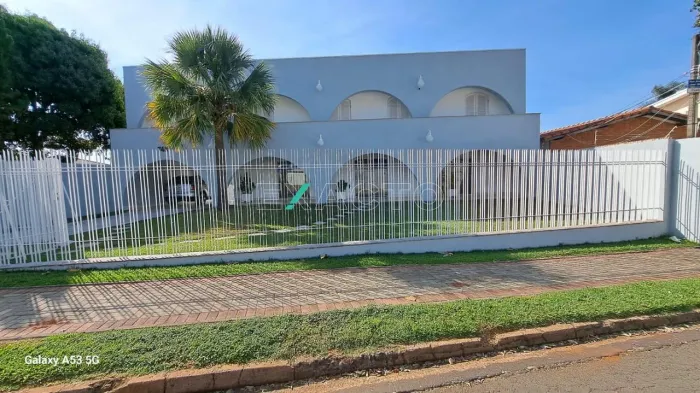 Casa comercial/residencial para alugar e vender no bairro Taquaral em Campinas SP!