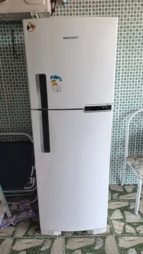 Geladeira Brastemp Frost Free 360l, 110v dependendo entrego