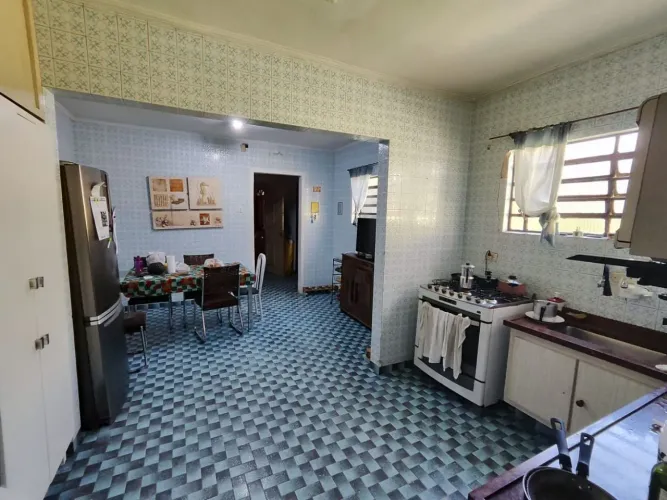 Casa com 3 dormitórios à venda, 257 m² por R$ 1.060.000 - Santo Antônio - São Caetano do S