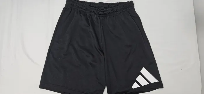 Bermuda Adidas Tamanho M