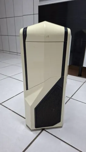 Gabinete Gamer NZXT Phantom 410 Branco - Com 1 Fan Original NZXT