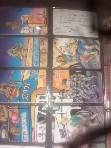 Pasta com cartões telefônicos 