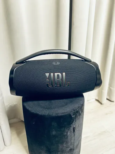 Jbl boombox 3