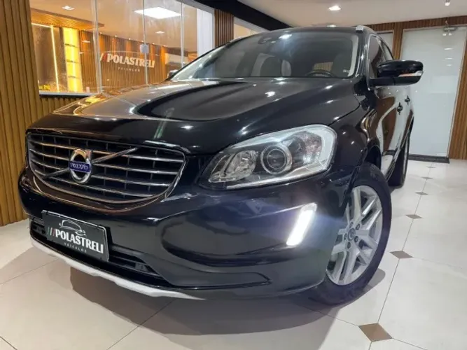 Volvo XC 60 T-5 Momentum 2.0 245cv FWD 5P 2017