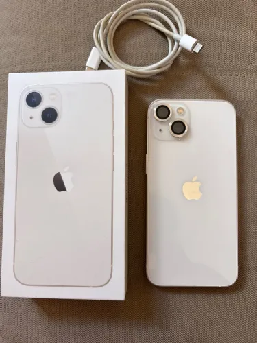 Celular iPhone 13