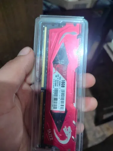 Memória RAM DDR4 16GB