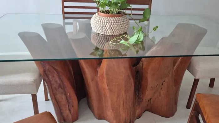 MESA PEÇA ÚNICA, EXCLUSIVIDADE
