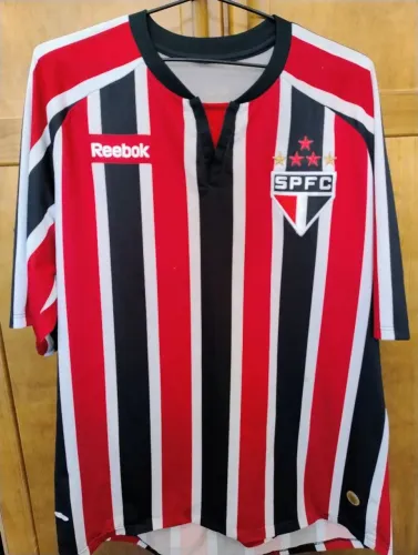 Camisa away são paulo f.c 2010 original Reebok- Tamanho g em boas condições, sem avarias