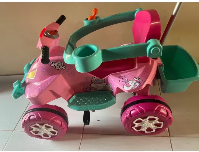 Velocípede infantil menina