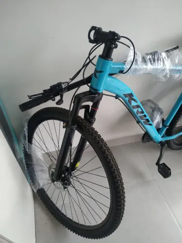 Bicicleta aro 29 krw alumínio Shimano com suspensão 