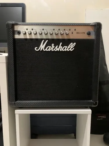 AMPLIFICADOR MARSHALL MG 50 CFX