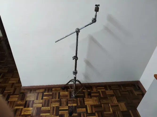 Estante Girafa Odery Fluence Series com 2 Estágios e Memórias