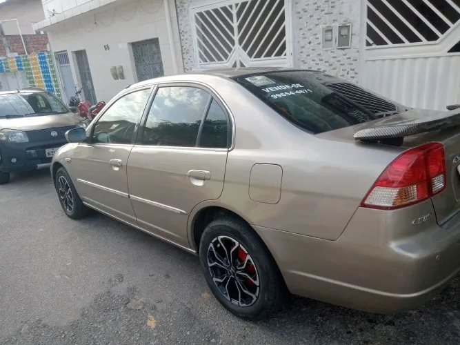 Honda Civic Sedan Lx/lxl 1.7 16V 115cv Aut. 4P 2002