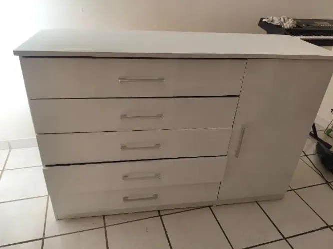 Cômoda