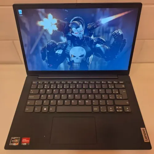 Notebook Lenovo Ryzen 5 7520U - 8Gb Ram - SSD