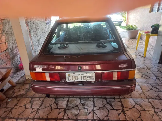 Ford Escort Ghia 1.8i / 1.8 / 1.6 (álcool) 1988