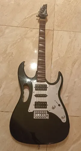 Guitarra Ibanez Superstrato (Usada)