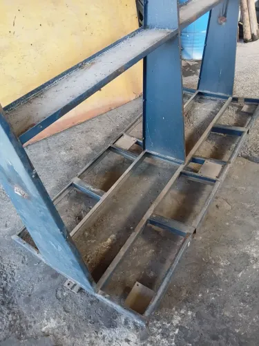 Prateleira de aço resistente ,barato 300,00