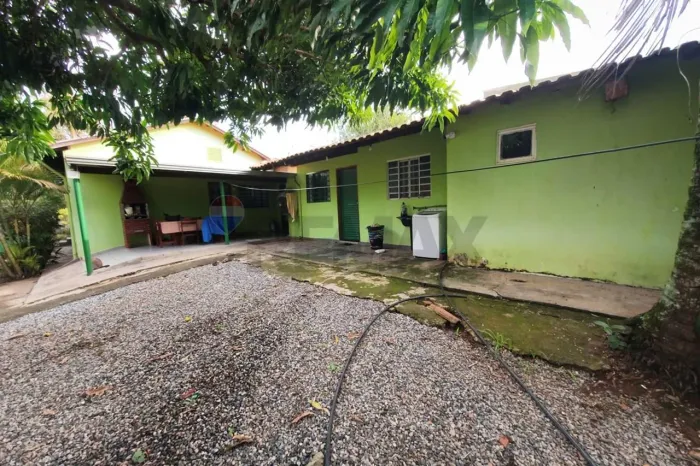 Chácara 1.050 m², 3 Casas : Bairro Alegre em Santo Antônio de Posse