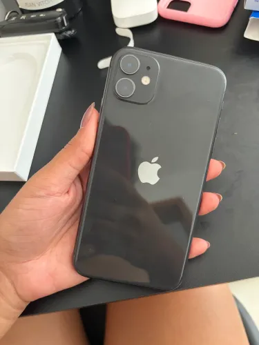 SÓ VENDO iPhone 11 64gb