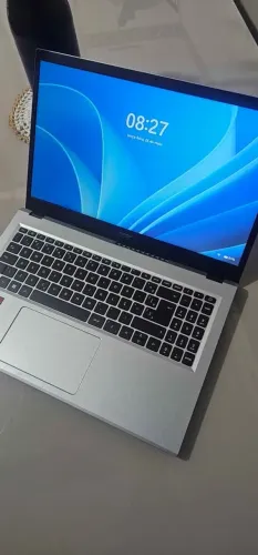 Acer Aspire 5 Ryzen 5 7520U 8GB DDR5 SSD 256GB Full HD IPS