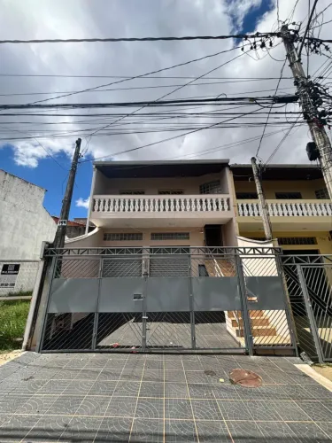 Sobrado com Salão Comercial à Venda ? Excelente Oportunidade para Moradia e Investimento -