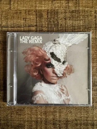 Lady Gaga - The Remix (Versão UK)