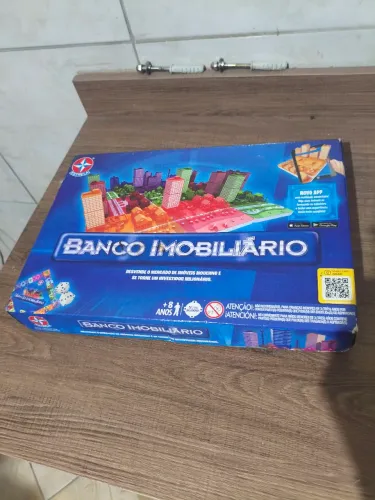 Jogo de tabuleiro BANCO IMOBILIÁRIO