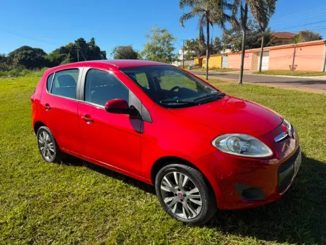 Fiat Palio Attractive 1.0 EVO Fire Flex 8V 5P 2014