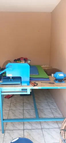 Máquina de cortar chinelo balacin com facas de cortes em todas as numerações com material