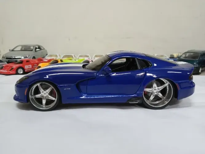 Miniatura Viper Gts Srt 2013 1/24 Maisto Allstars #le297