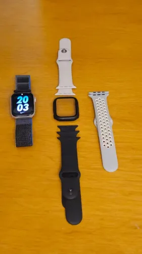 Apple Watch Series 7 45mm ? 91% Bat. ? Excelente Estado ? 4 Pulseiras