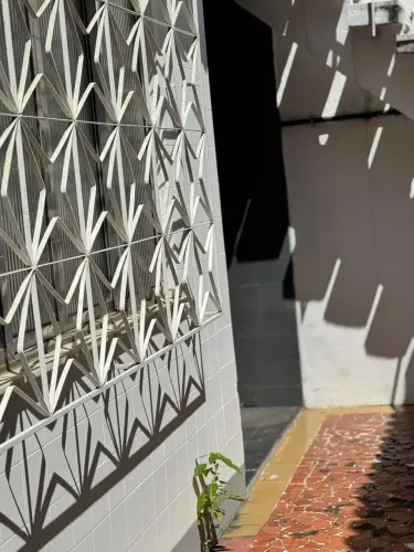 Aluguel casa em Vila Valqueire Rua das Margaridas