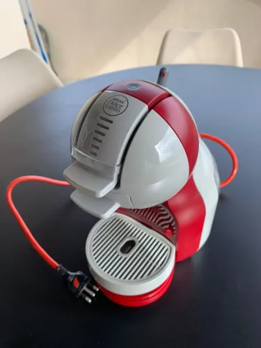 Cafeteira Dolce Gusto Vermelha