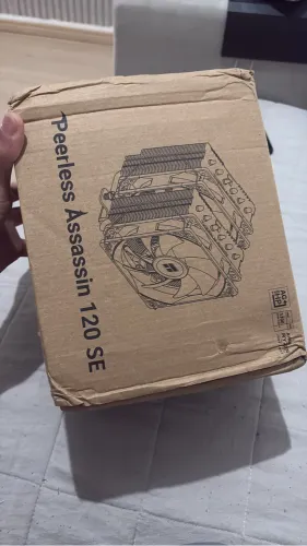 Vou cooler thermalright assassin 120 se Intel/amd