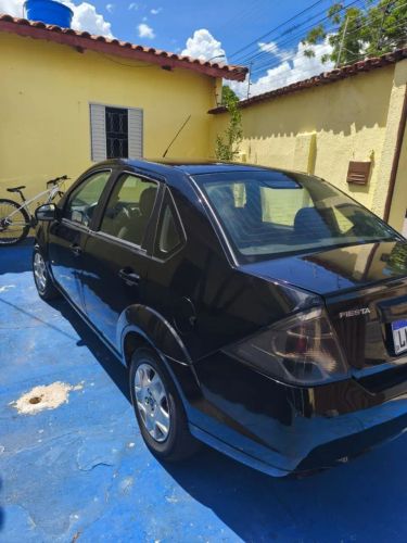 Imagem de Ford Fiesta Sedan SE 1.6 8V Flex 4P 2014